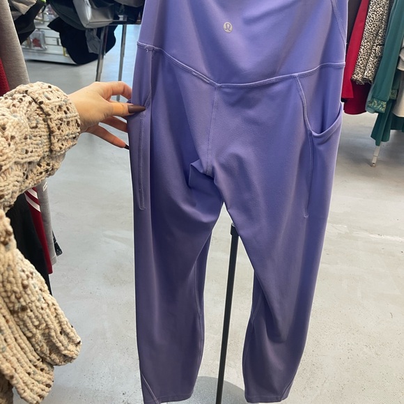 lululemon athletica Lavender Leggings - Picture 5 of 6